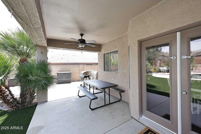 Building Photo - 25829 N 41st Dr