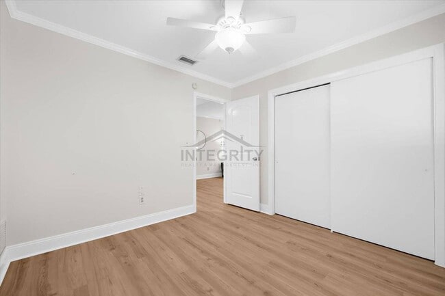 Building Photo - 3315 W Beaumont St