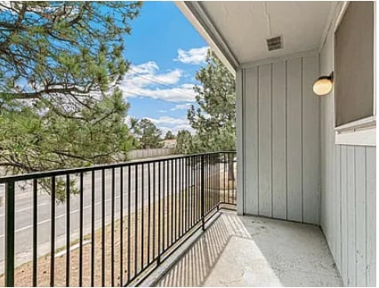 Building Photo - Adorable 2 bed, 2 Bath Condo In Centennial