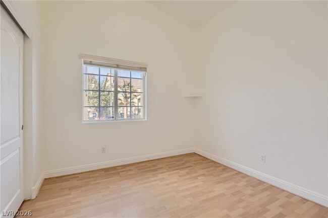 Building Photo - 3930 Blue Gull St