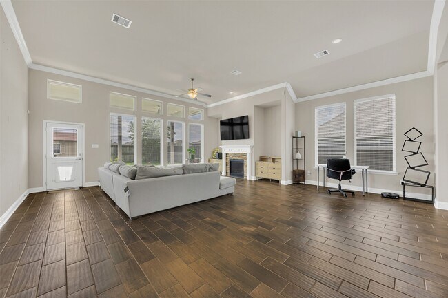 Primary Photo - 24119 Kingdom Isle Ln