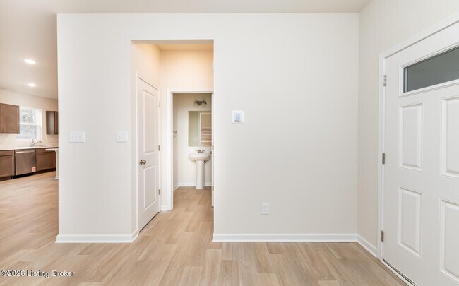 Building Photo - 16904 Aiken Rdg Cir