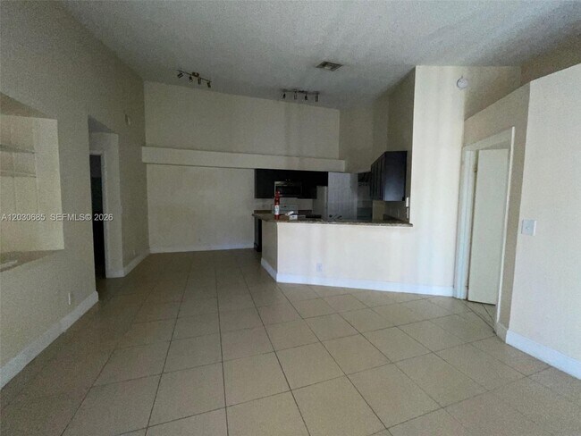 Building Photo - 9999 Summerbreeze Dr
