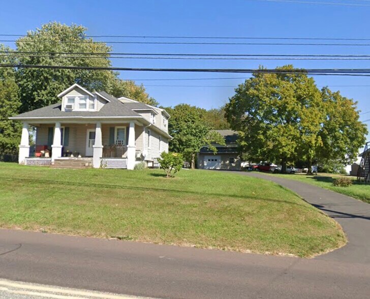Primary Photo - 1519 W Main St