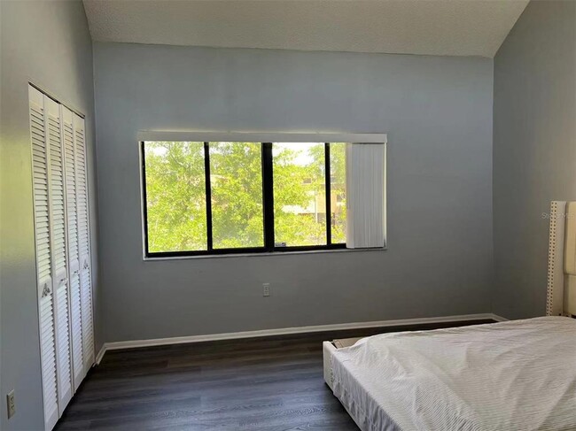 Building Photo - 5812 Windhover Dr