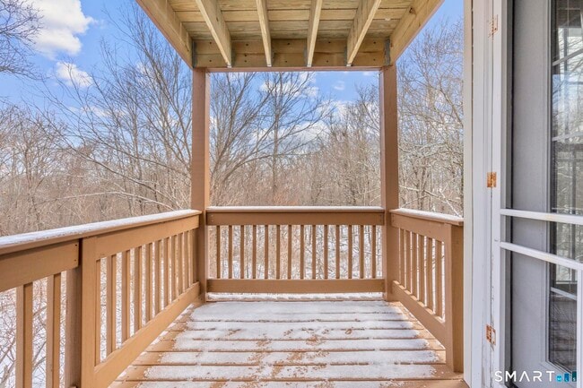Building Photo - 32 Crows Nest Ln