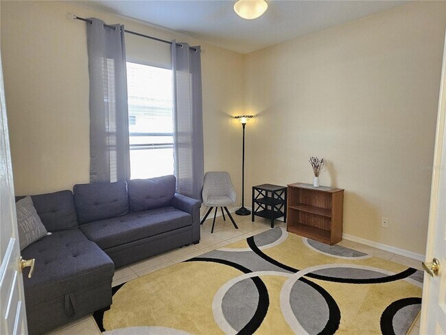 Building Photo - 175 Braemar Ave