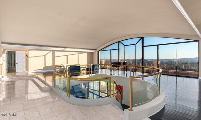 Building Photo - 5400 E Valle Vista Rd