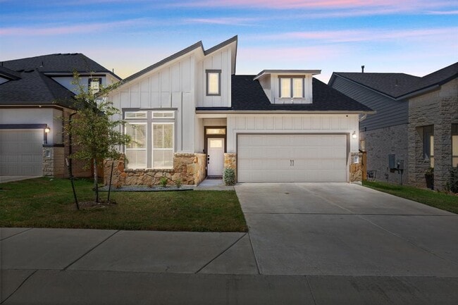 Building Photo - 12810 Stanford Dr