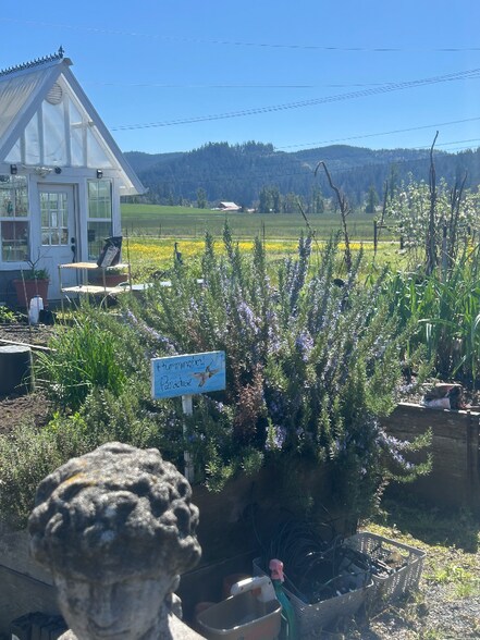 Building Photo - 80082 Sears Rd