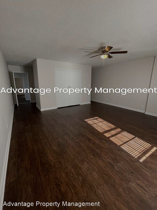 Building Photo - 5 br, 2 bath House - 1502 Rolling Hills Dr.