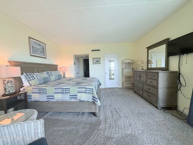 Building Photo - 5650-5A1A A1A S