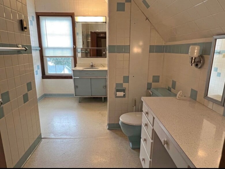 Building Photo - 103 US Route 1