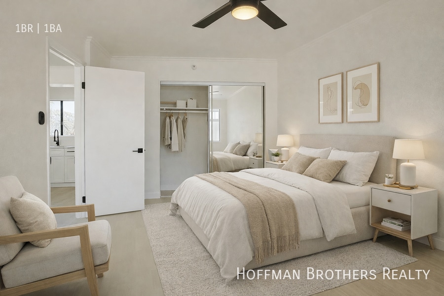 Building Photo - 1816 N Gramercy Pl