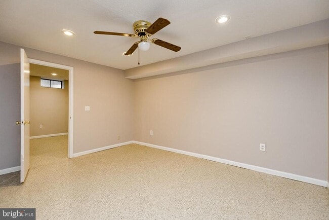 Building Photo - 517 Stockbridge Ct