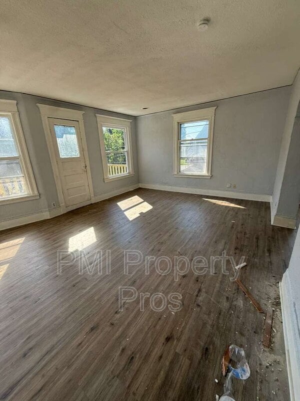 Building Photo - 1623 N 38th St