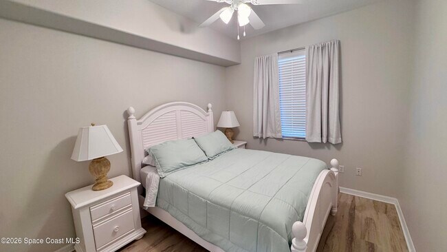 Building Photo - 6828 Toland Dr