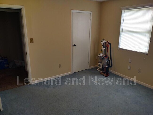 Building Photo - 17372 Leatherwood Rd