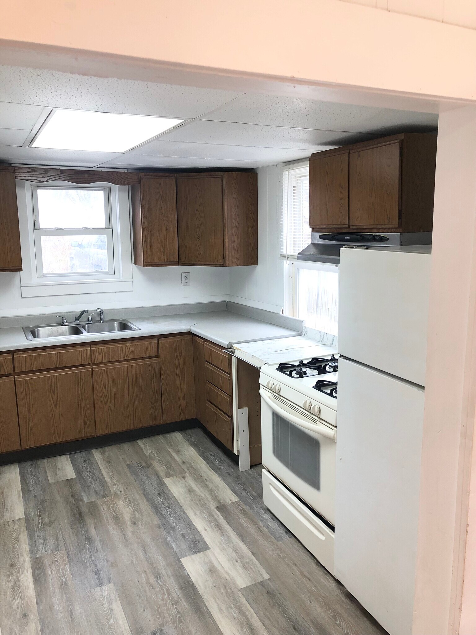 Building Photo - 713 E Michigan St