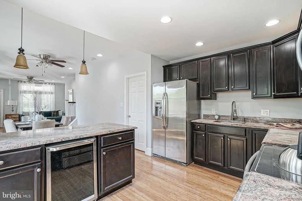 Building Photo - 217 Shurs Ln