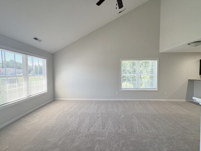 Building Photo - 6 Jackmia Way