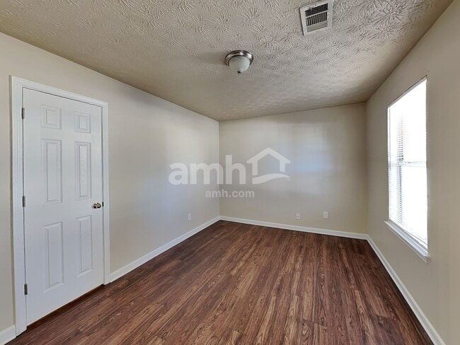 Building Photo - 2603 Old Rex Morrow Rd