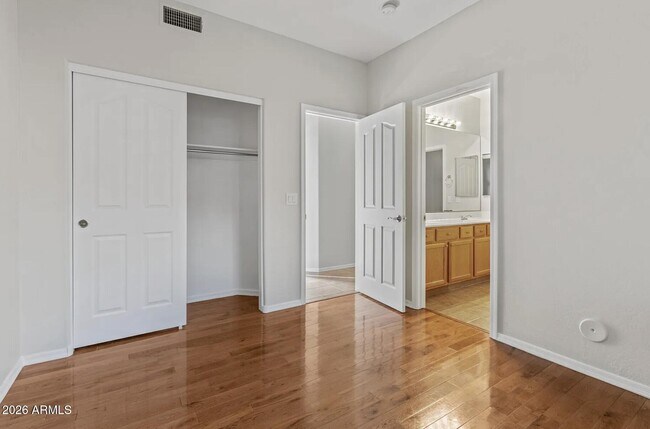 Building Photo - 7252 E Whistling Wind Way