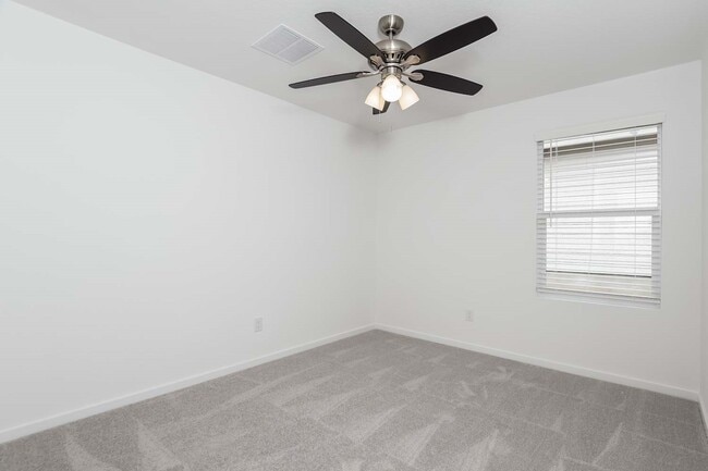 Building Photo - 14411 Jenson Crk