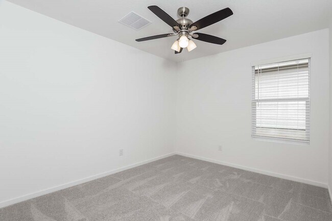 Building Photo - 14436 Jenson Crk