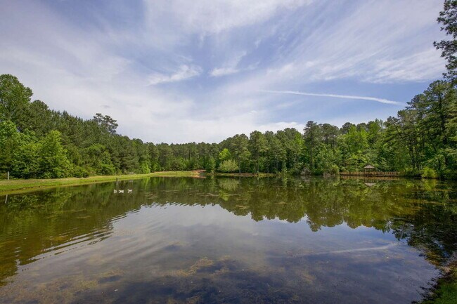Building Photo - "Spacious 4-Bedroom Gem with 2.5 Baths at ...