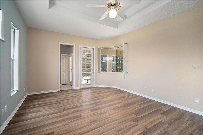 Building Photo - 1103 Signature Dr