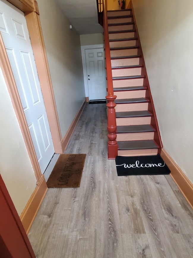 Building Photo - 85 Mill St