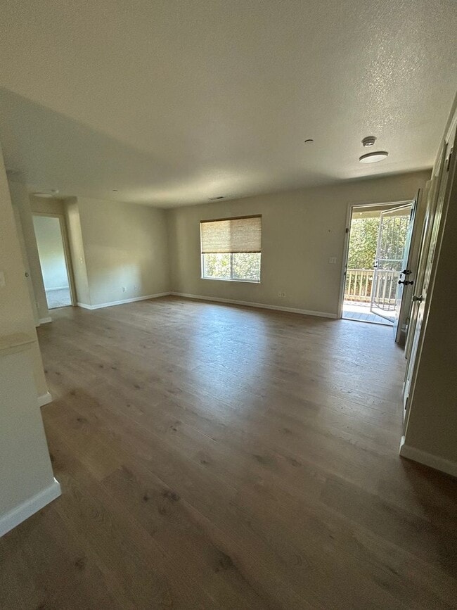 Building Photo - **Healdsburg, Home Sweet Home!!**