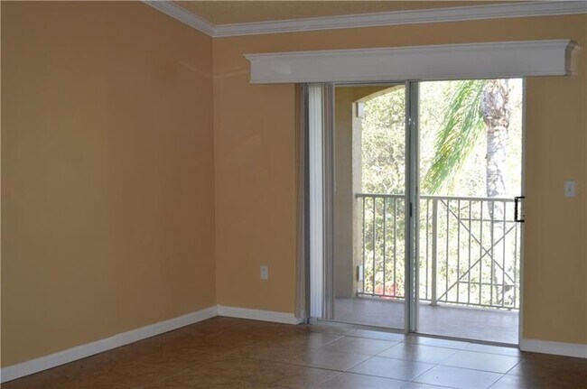 Building Photo - 5550 NW 61st St