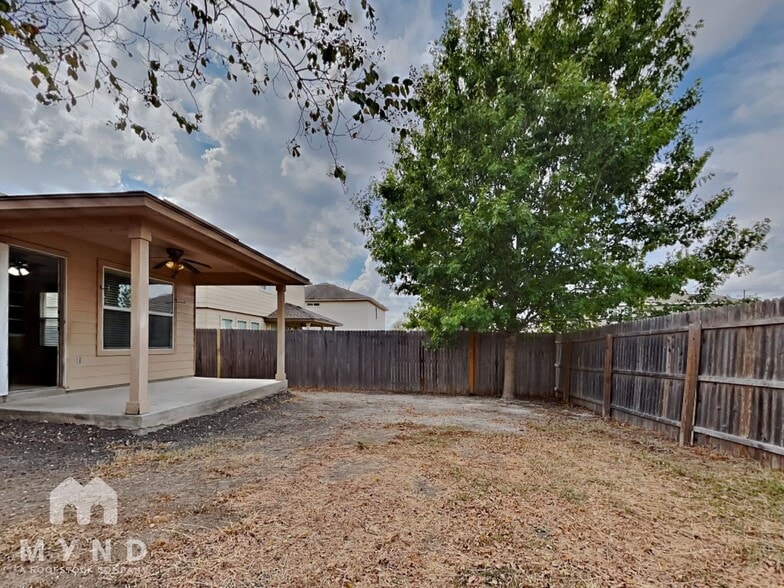 Building Photo - 114 Arcadia Pl