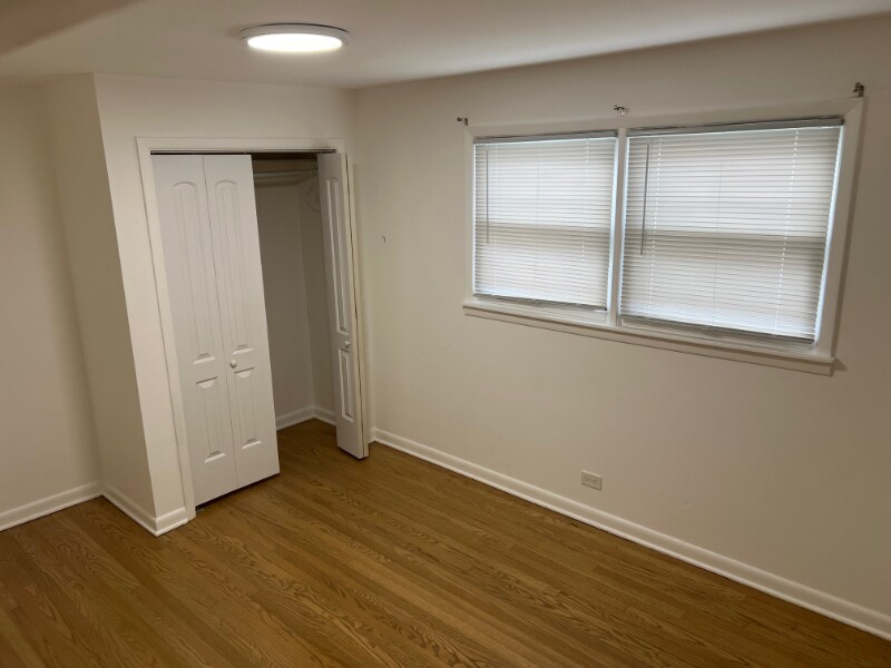Building Photo - 2226 N 72nd Ct