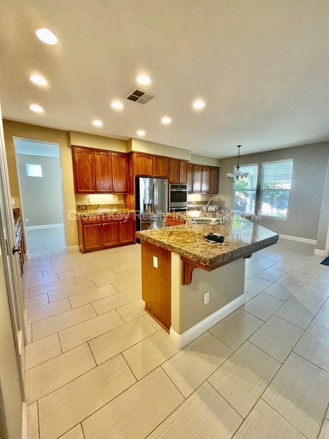 Building Photo - 2287 Lighthouse Cir