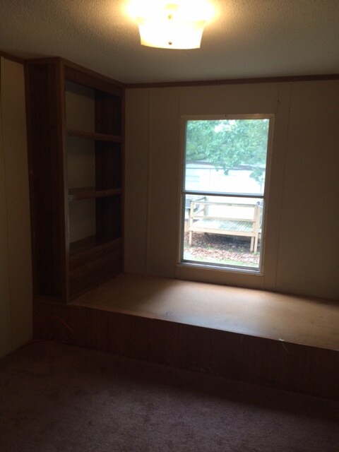 Building Photo - 1717 Hatcher Rd