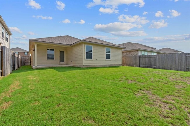 Building Photo - 14417 Heartland Dr