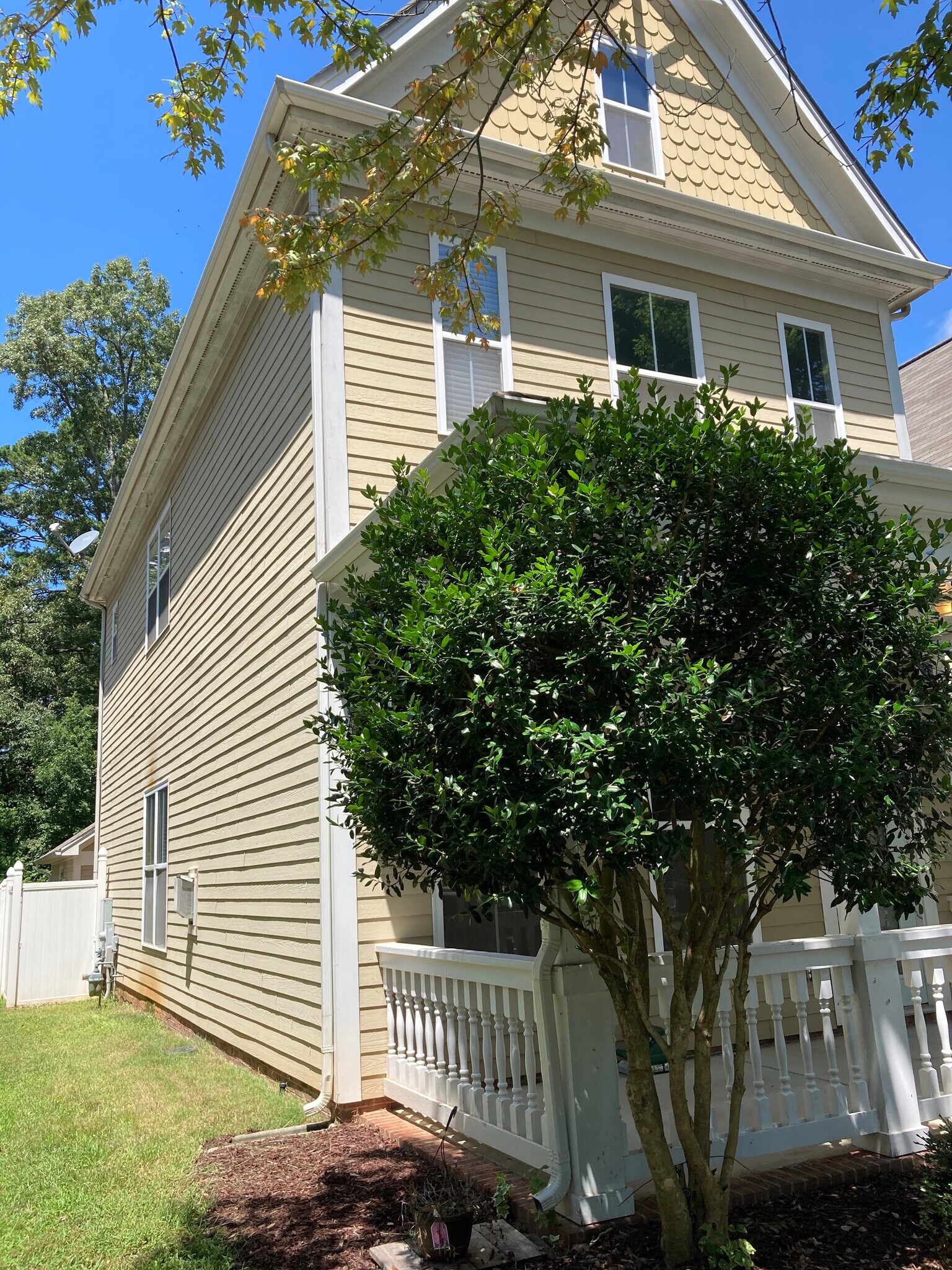 Building Photo - 133 Kensington St