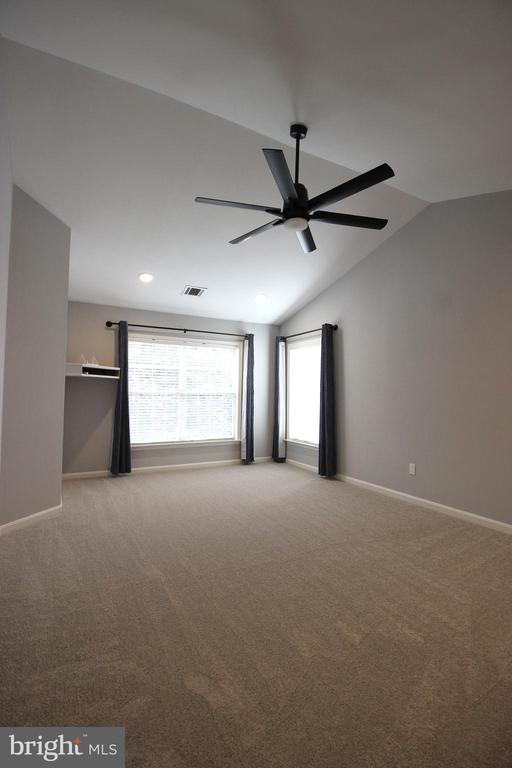 Building Photo - 14015 Wood Rock Way