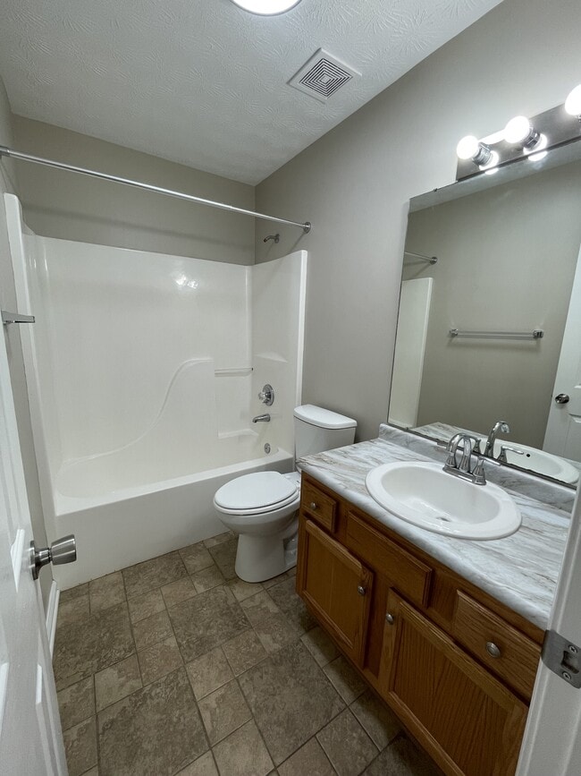 Building Photo - 2059 Adelsheim Cir SW