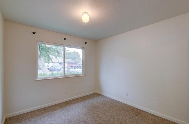 Building Photo - 3722 N Miami Ave