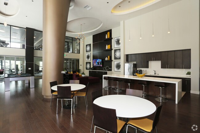Clubhouse - Camden Glendale