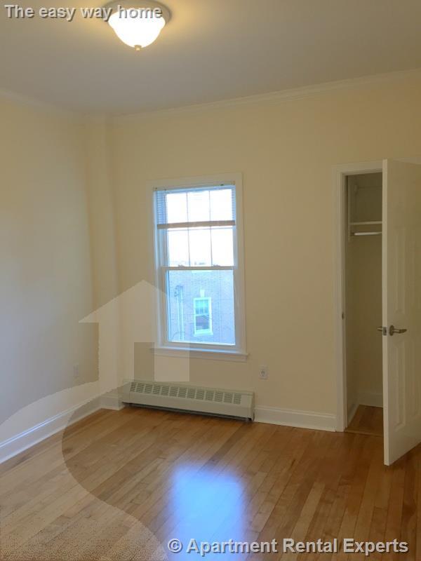 Building Photo - 65 Langdon St