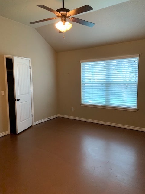 Building Photo - 613 Paseo del Plata Dr