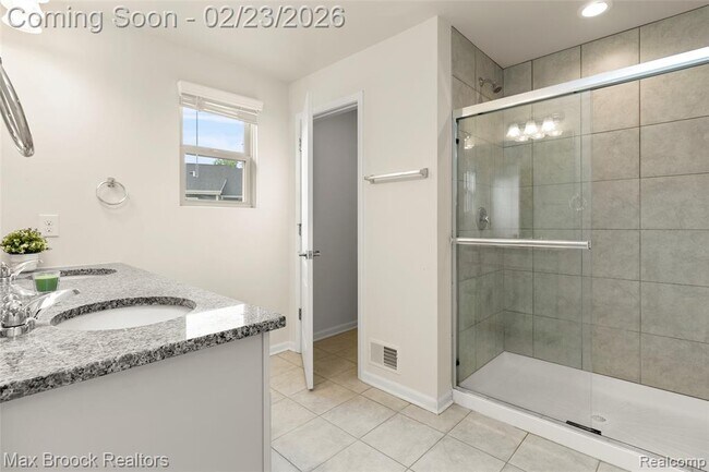 Building Photo - 43474 Chancellor Ln