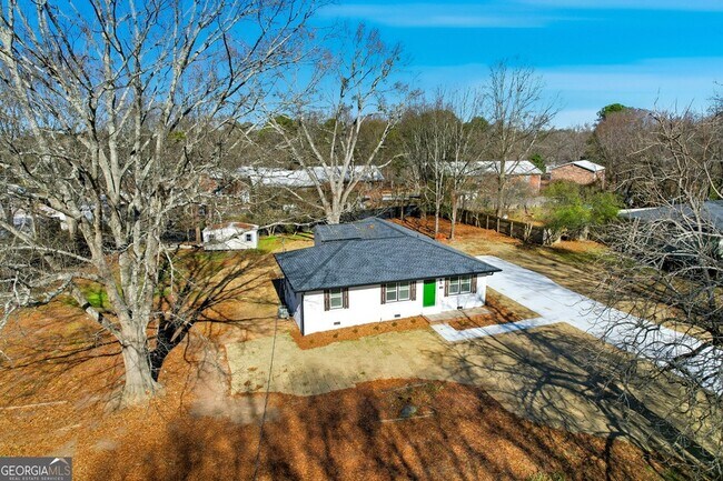 Building Photo - 127 Perry St