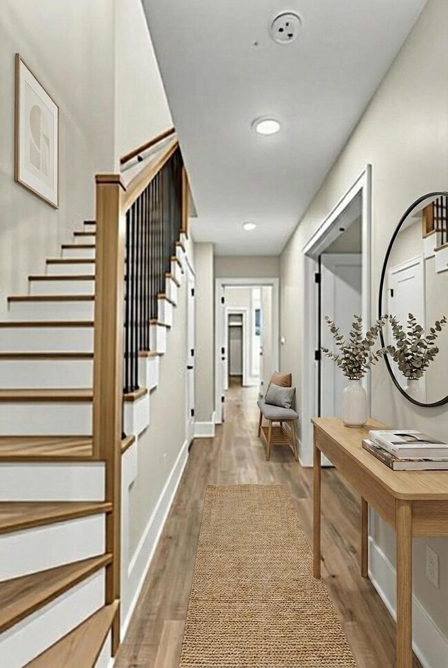 Building Photo - 4846 S St Lawrence Ave