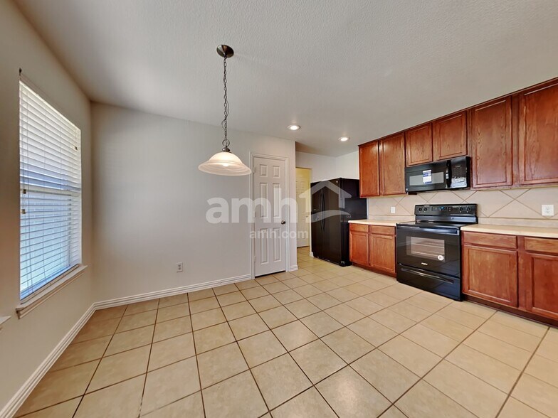 Building Photo - 309 Redhead Dr